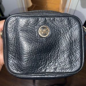 Small Michael kors crossbody